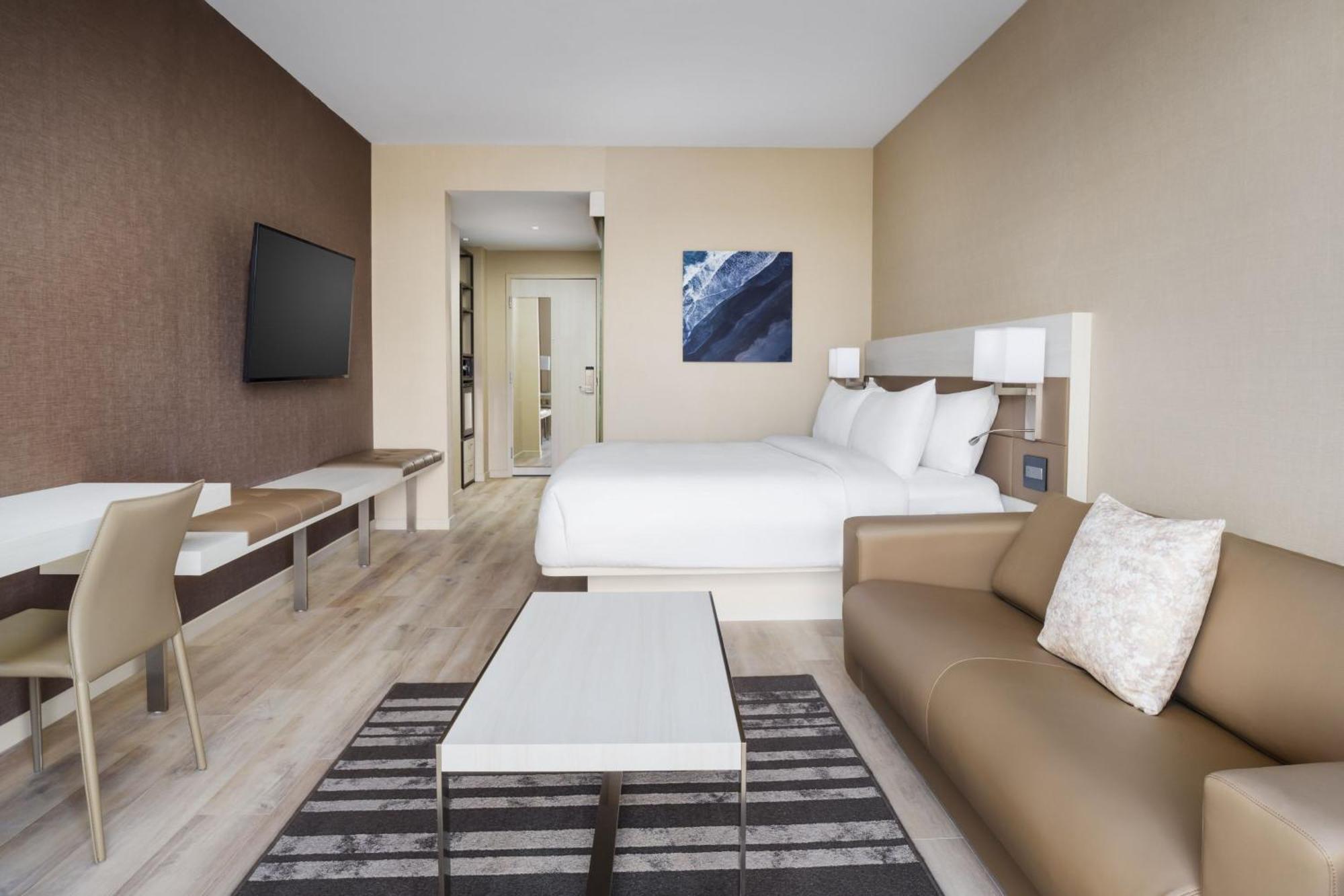 Ac Hotel By Marriott Jacksonville St Johns Town Center Экстерьер фото
