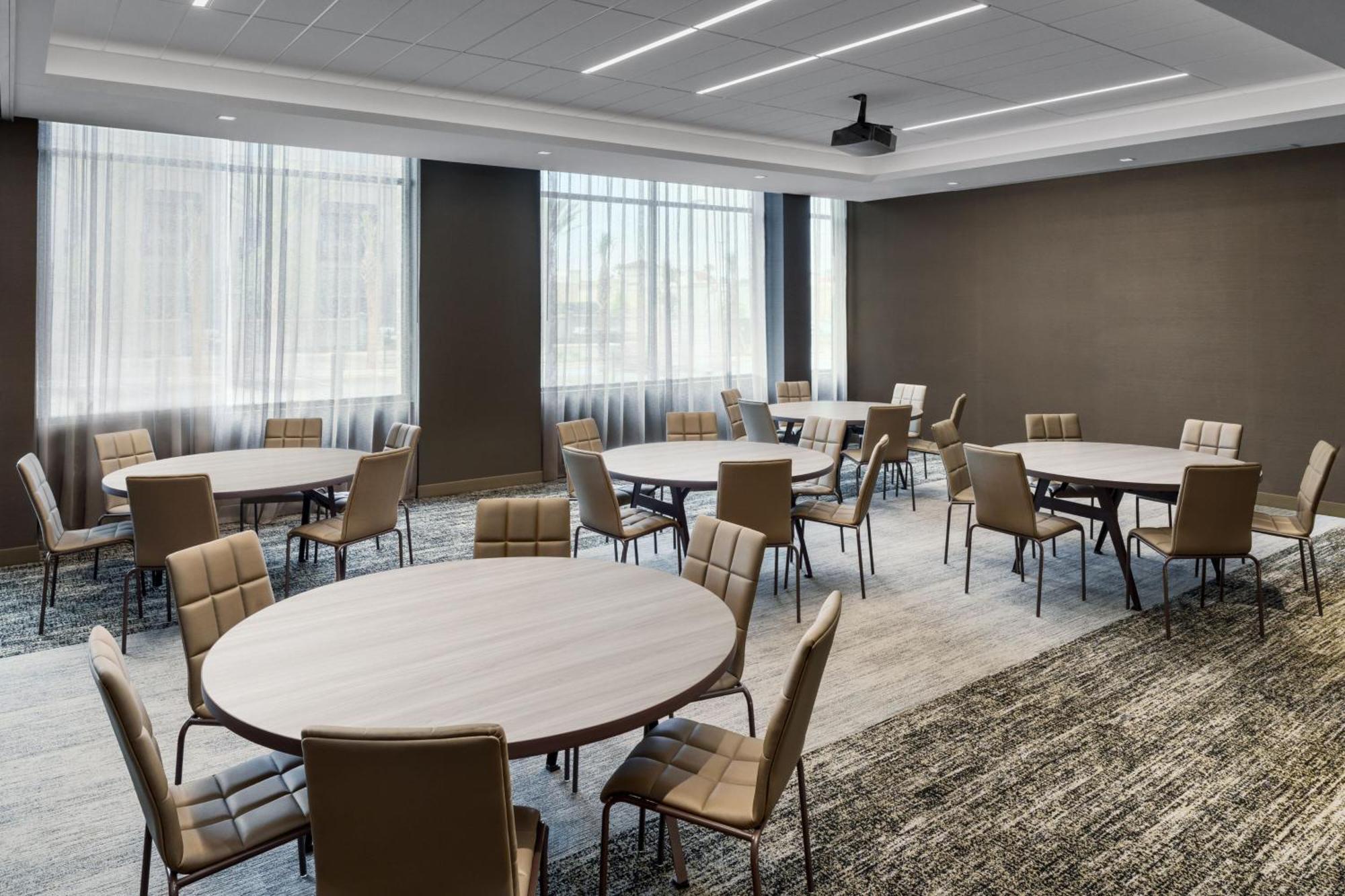 Ac Hotel By Marriott Jacksonville St Johns Town Center Экстерьер фото