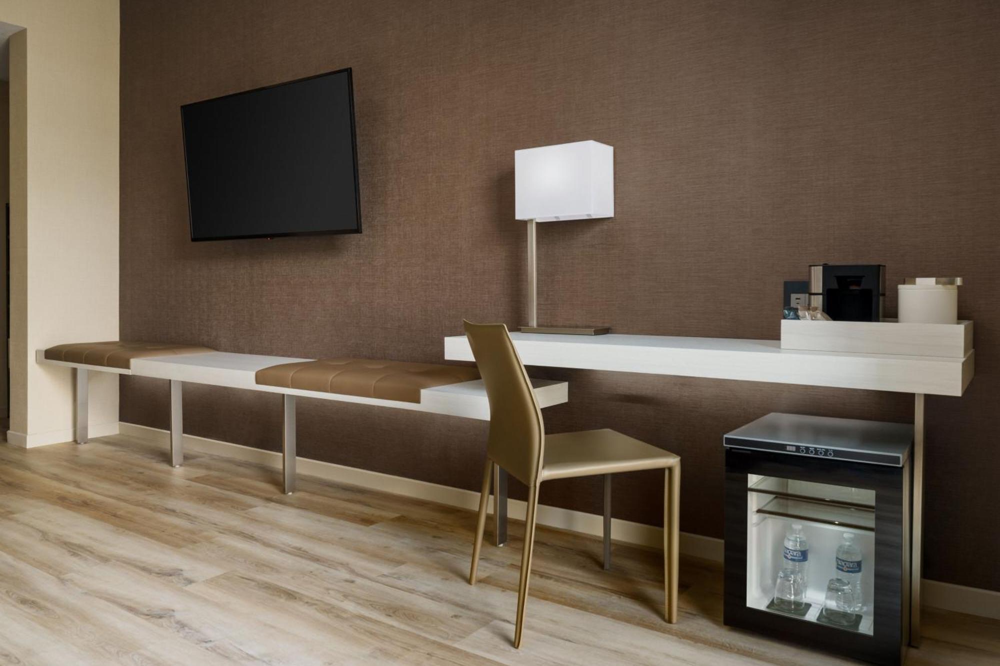 Ac Hotel By Marriott Jacksonville St Johns Town Center Экстерьер фото