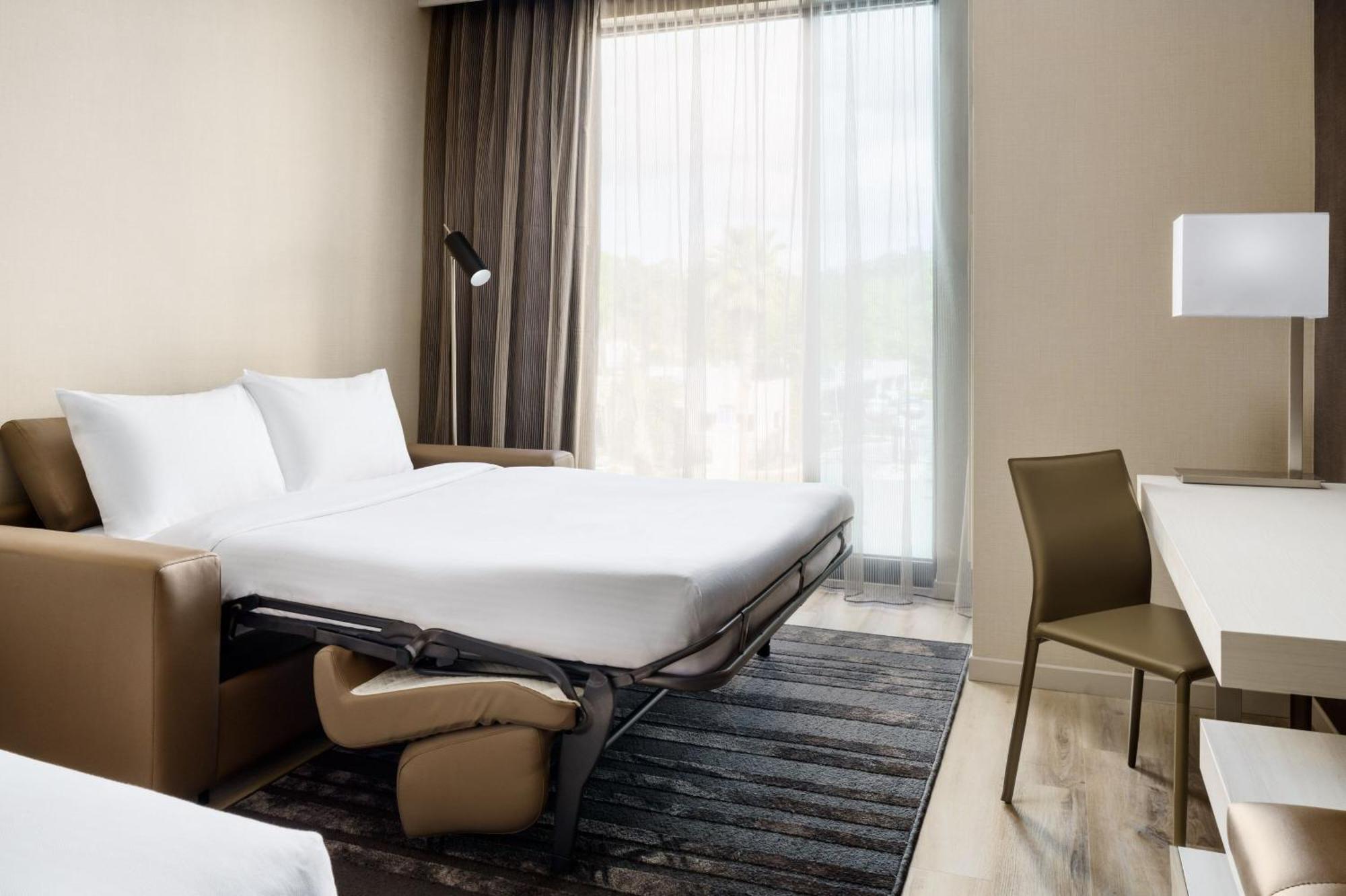 Ac Hotel By Marriott Jacksonville St Johns Town Center Экстерьер фото